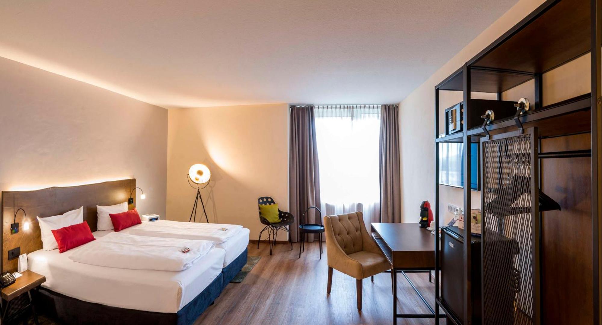 Best Western Plus Palatin Kongresshotel Wiesloch Exteriör bild